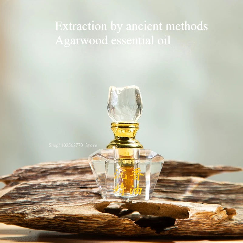 Pure Agarwood Essential Oil — Amber Brown | KIMLUD