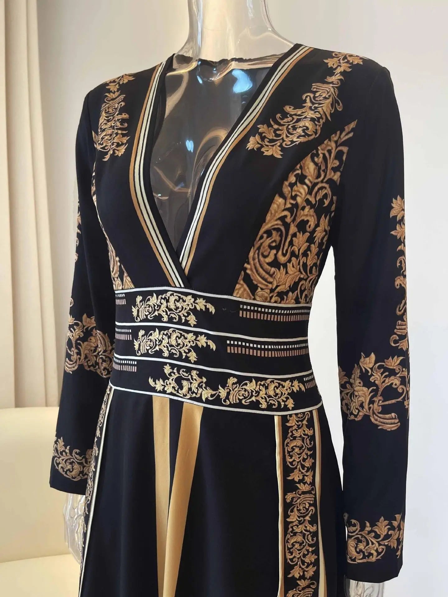 Sexy V-neck Elegant Women's Dress Pockets Pleated A-Line Ethnic Floral Printed Long Sleeve Retro Muslim Fashion Dresses