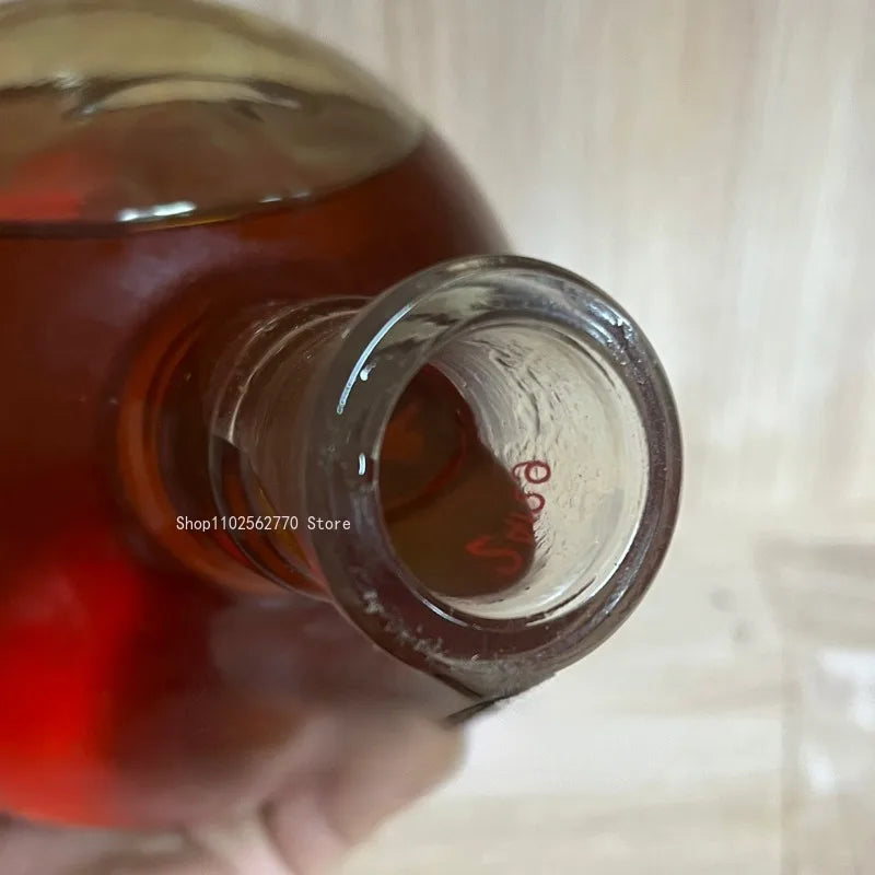 Qinan Agarwood Essential Oil Natural Pure High Oil Raw Material Suitable for Wrist Smear Lasting Fragrance Home Indoor Incense