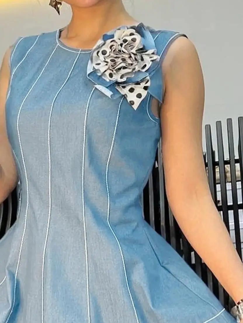 Krisstarsgirl 2025 Trendy Denim Blouse Office Lady Elegant Autumn Back Ziper 3D Flowers Woman Chic Summer Tops Sleeveless Vest