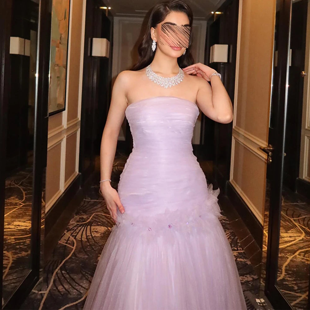 Classic Tulle Evening Dress Graceful Strapless Prom Dresses Fashion Crystal and Flowers Customized Special Occasion Gowns