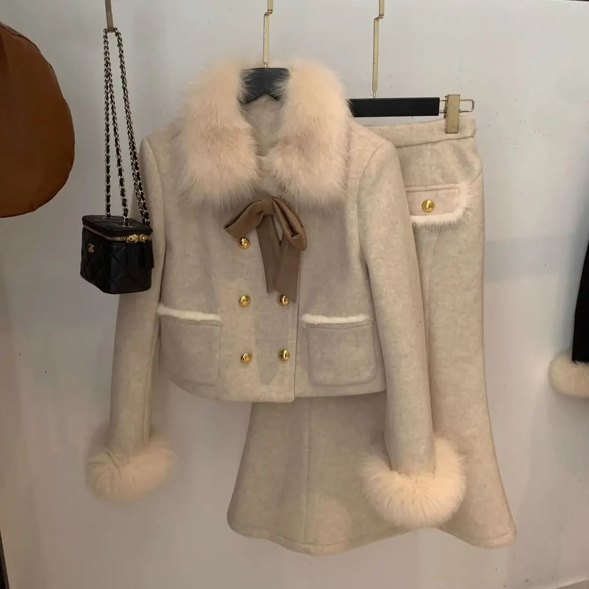 2025 Winter Thickened Korean Drama Luxury Main Character Clothing Set Small Fragrance Style Half-length Skirt Woolen Two-piec...