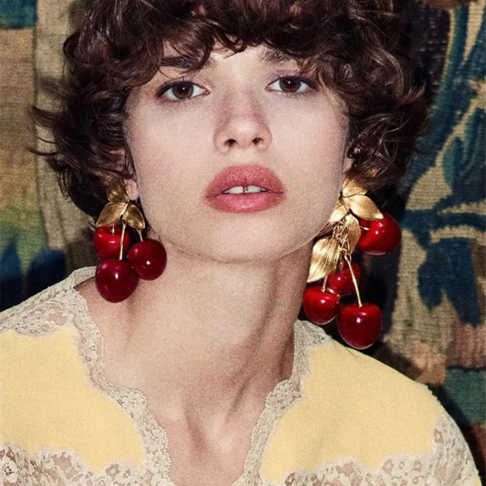 Retro Vintage Metal Leaf Resin Red Cherry Dangle Earrings For Women Fashion Jewelry Brand Show Ladys' Statement Accessory