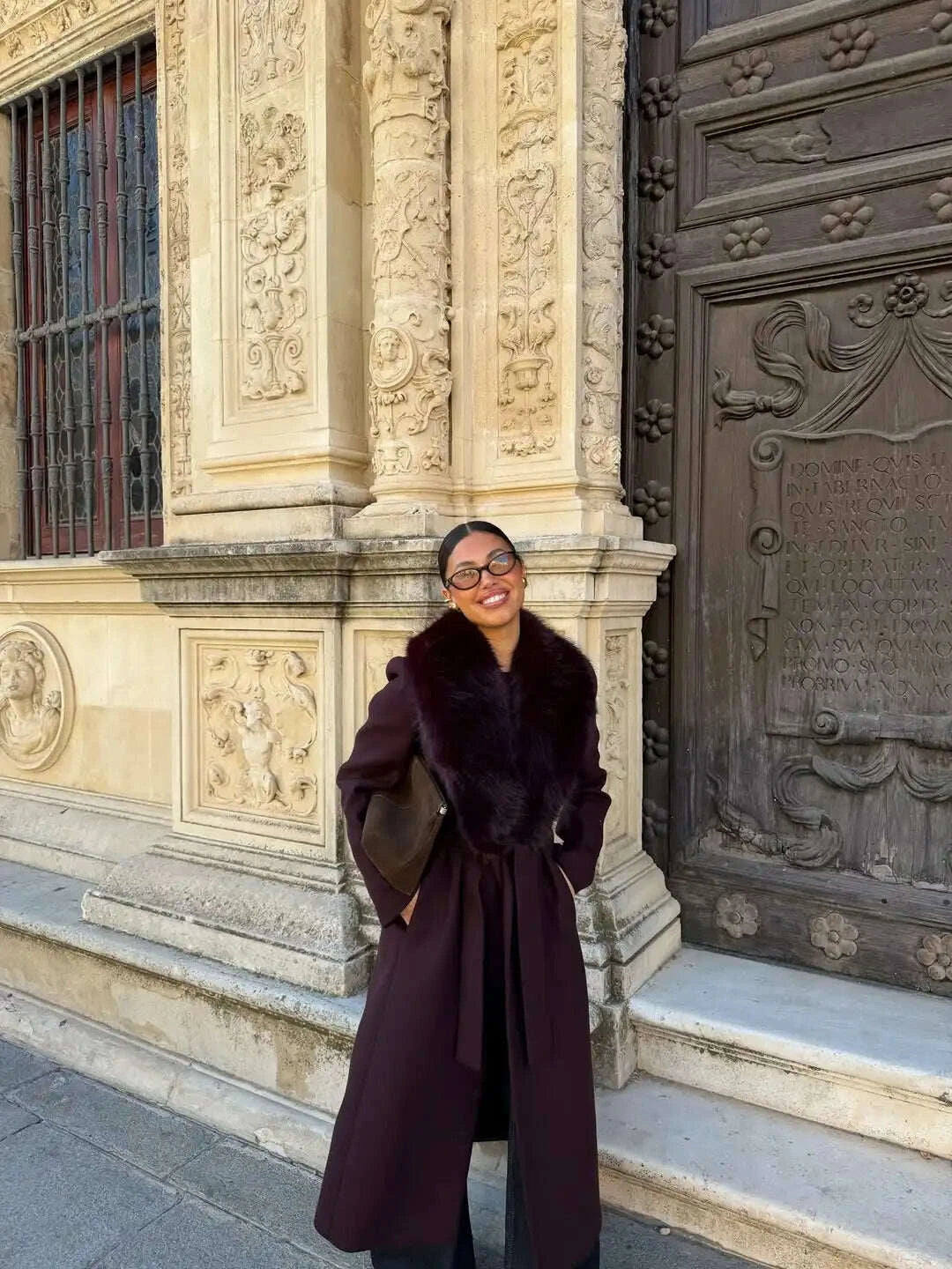 Elegant Fur Collar Woolen Blend Overcoat Women V-neck Full Sleeve Lace Up Loose Long Coat Lady Daily Commute Street Outerwear