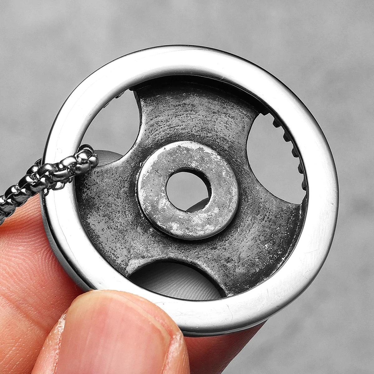 Dumbbell Pads Men Necklace With Pendant Fitness Gym Stainless Steel Jewelry Punk HipHop New In for Male Women Gifts Wholesale