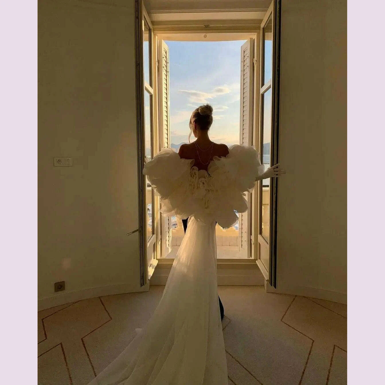 stunning-black-mermaid-evening-dresses-with-detachable-cape-train-tulle-ruffled-flower-chic-celebrity-gown-formal-occasion-dress-kimlud-kimlud-33912101