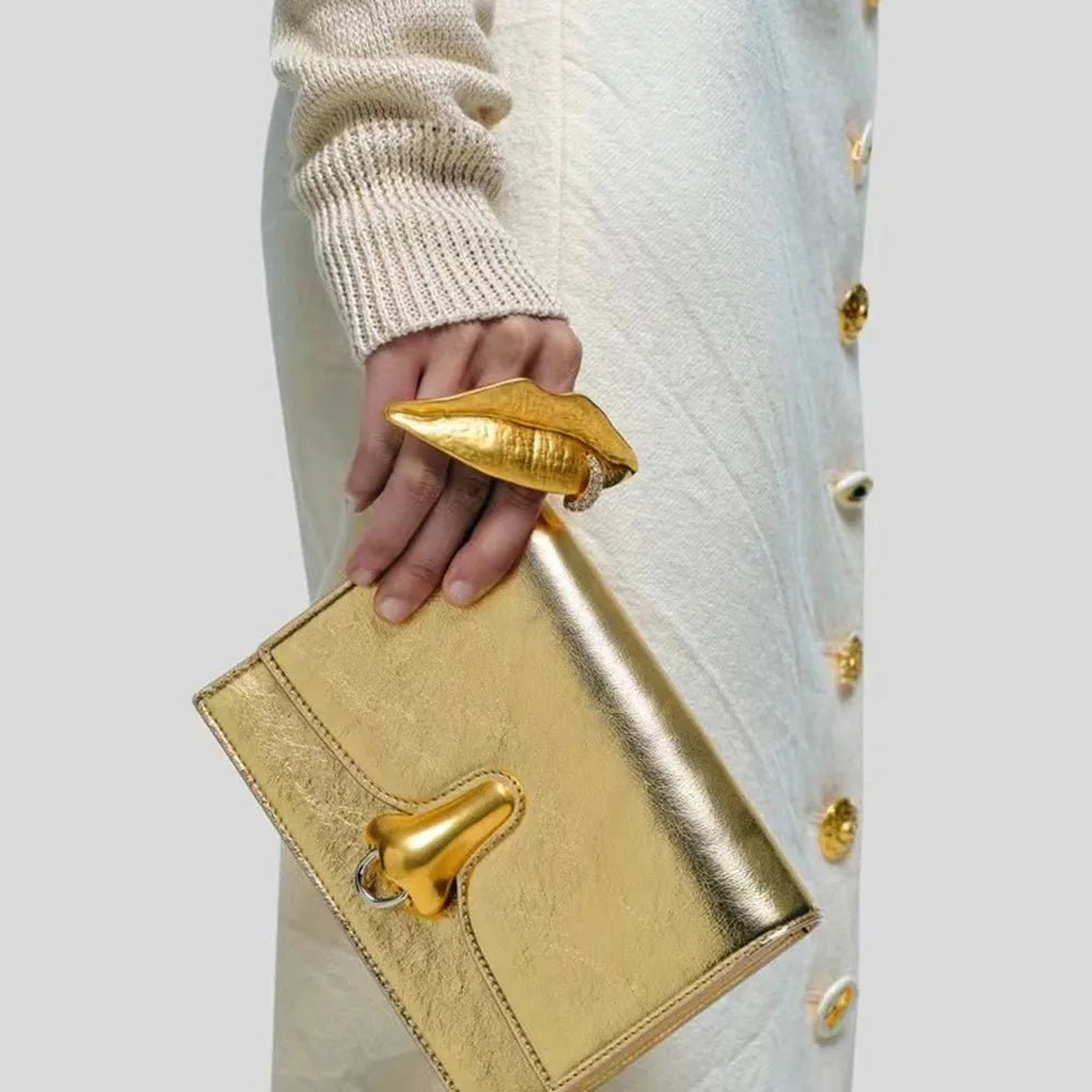 Exaggerated Metal Golden Plated Lips Shaped Adjustable Ring For Women Fashion Jewelry Accessories