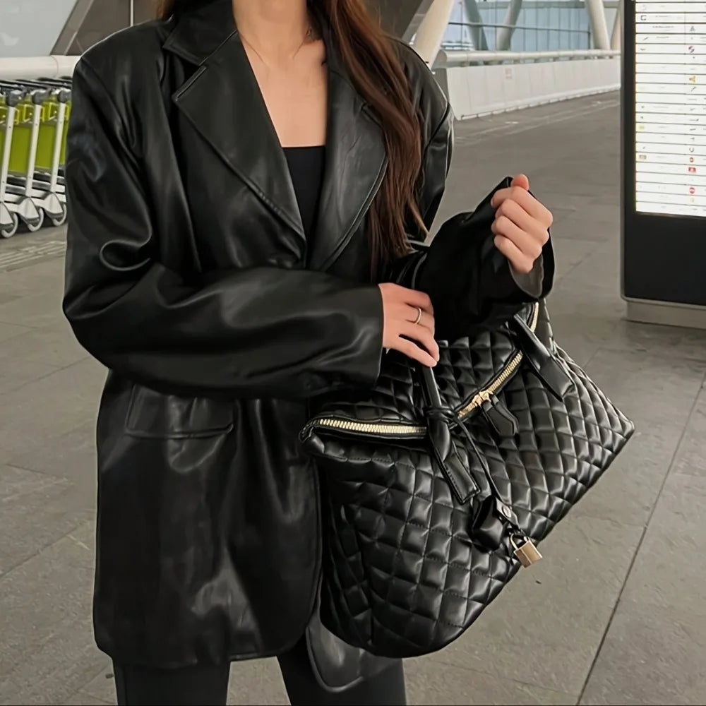 Bucket Shoulder Bag – Quilted – Polyester – Black | KIMLUD