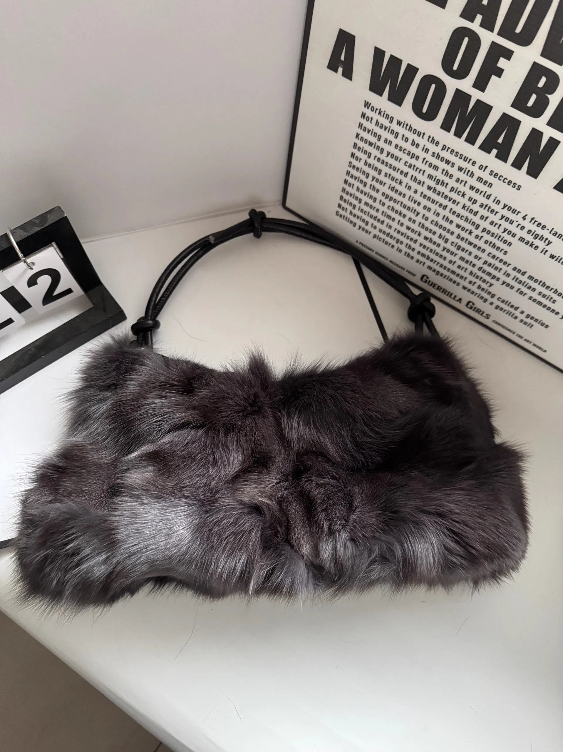Winter Fox Fur Bag Women's  Bag Fashion  Handbag Ladies Bags Purses Women Shoulder Bag Real Silver Fox Fur Messenger Bags