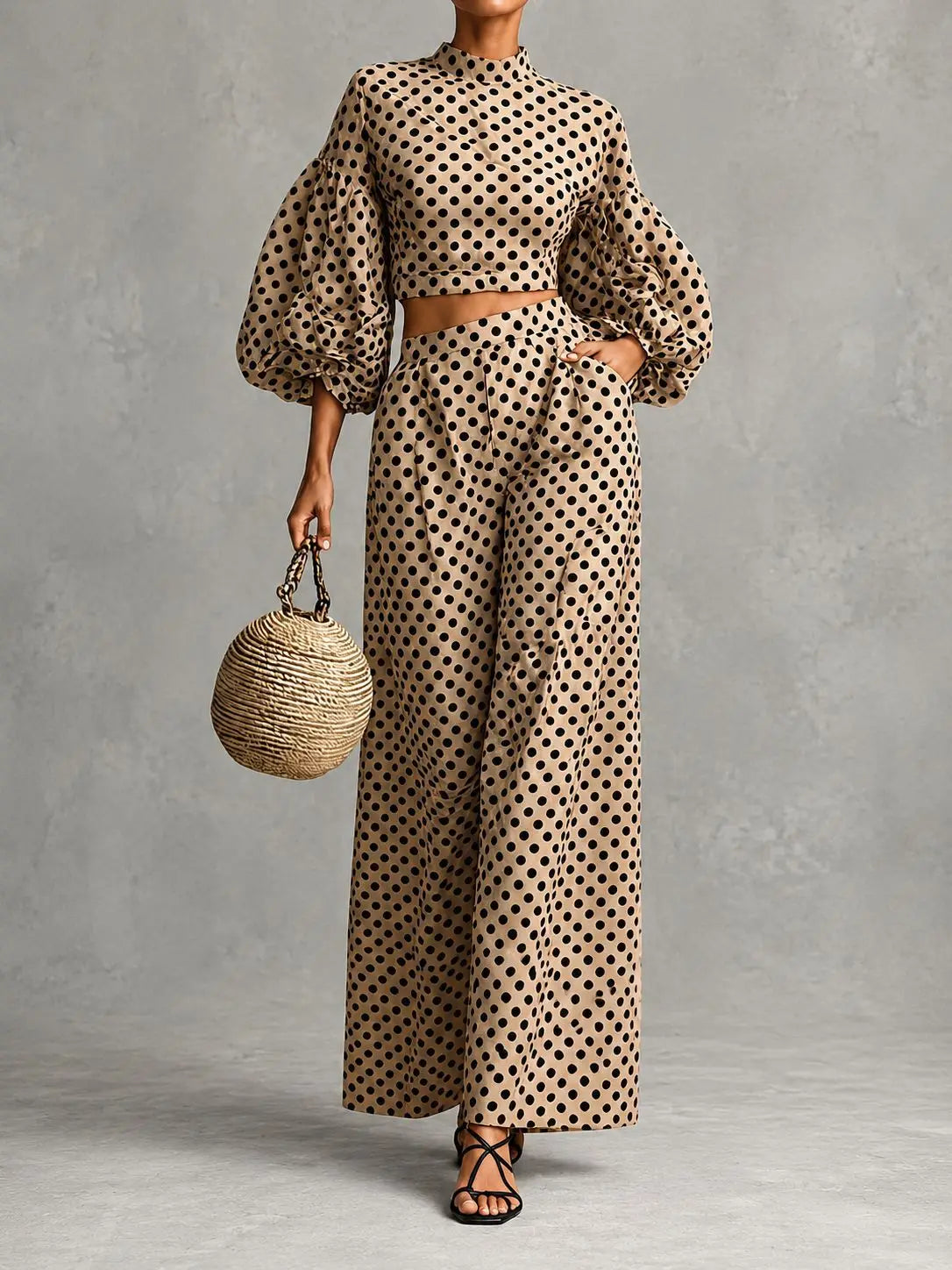 Two-Piece Polka Dot Trousers Suit – Wide-Leg – Synthetic Fiber | KIMLUD