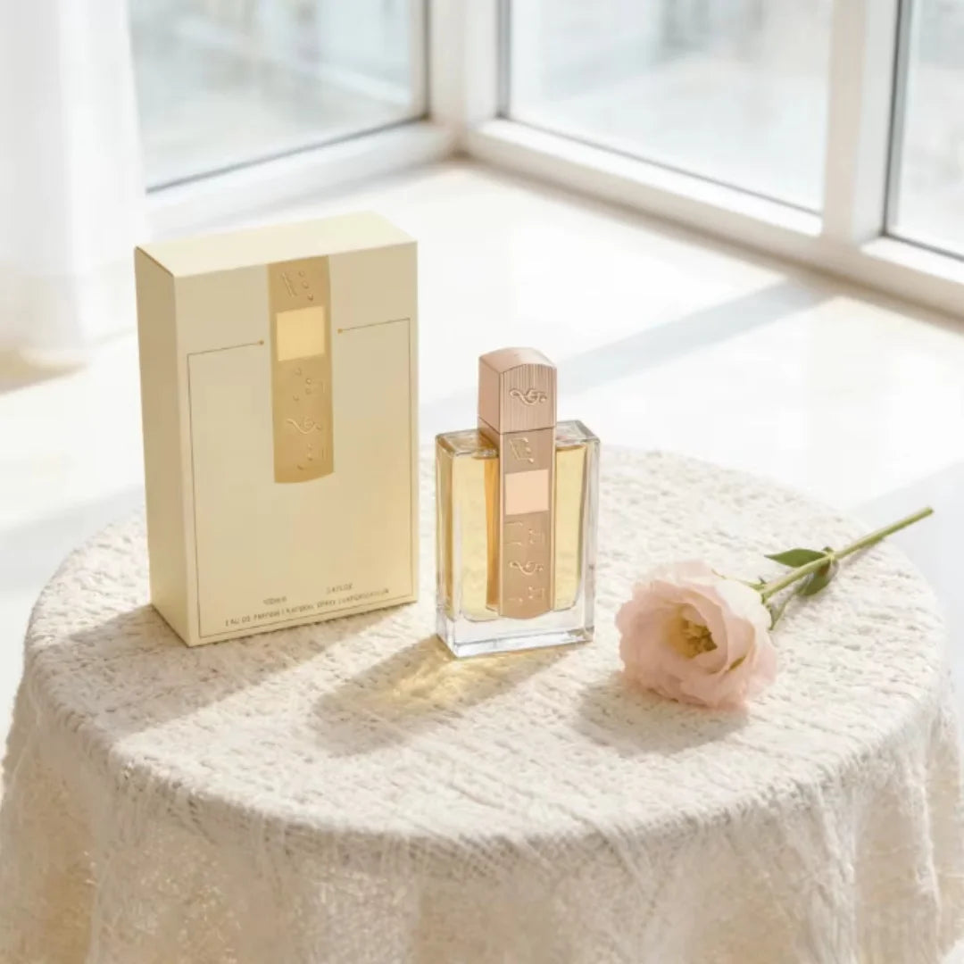 Arabian Sandalwood Premium Perfume Spray — Clear | KIMLUD