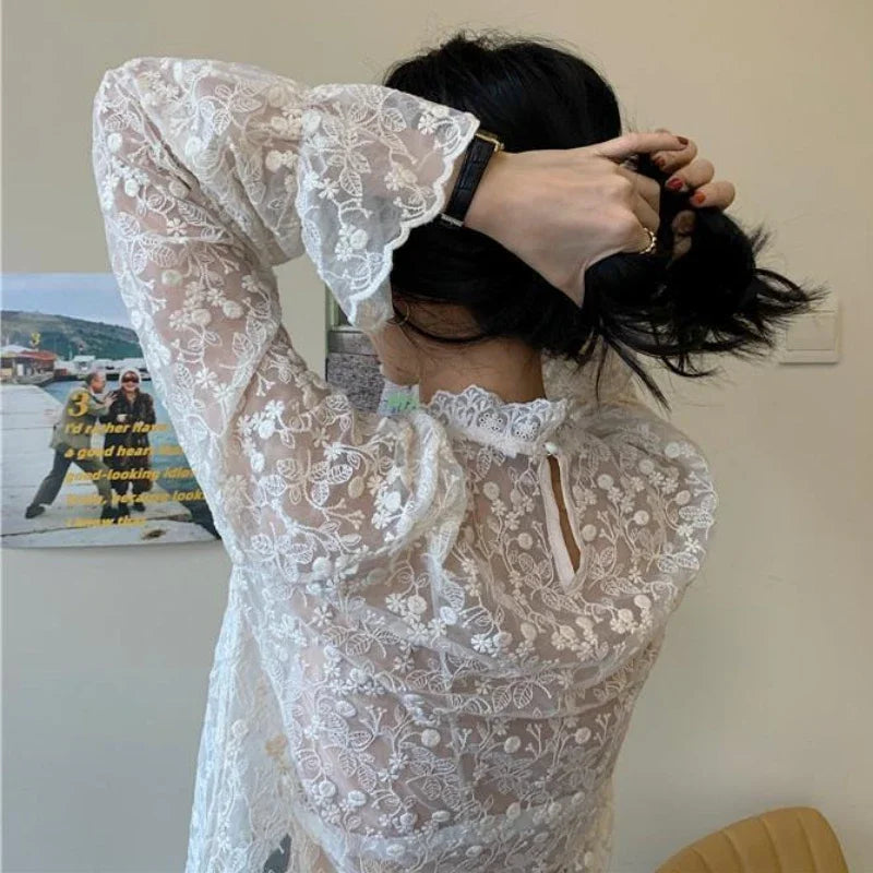 M-3XL Lace Blouses Women Sweet Flare Sleeve Elegant Inside Basic Ladies Designer Aesthetic Classical Temper Chic Korean Fashion