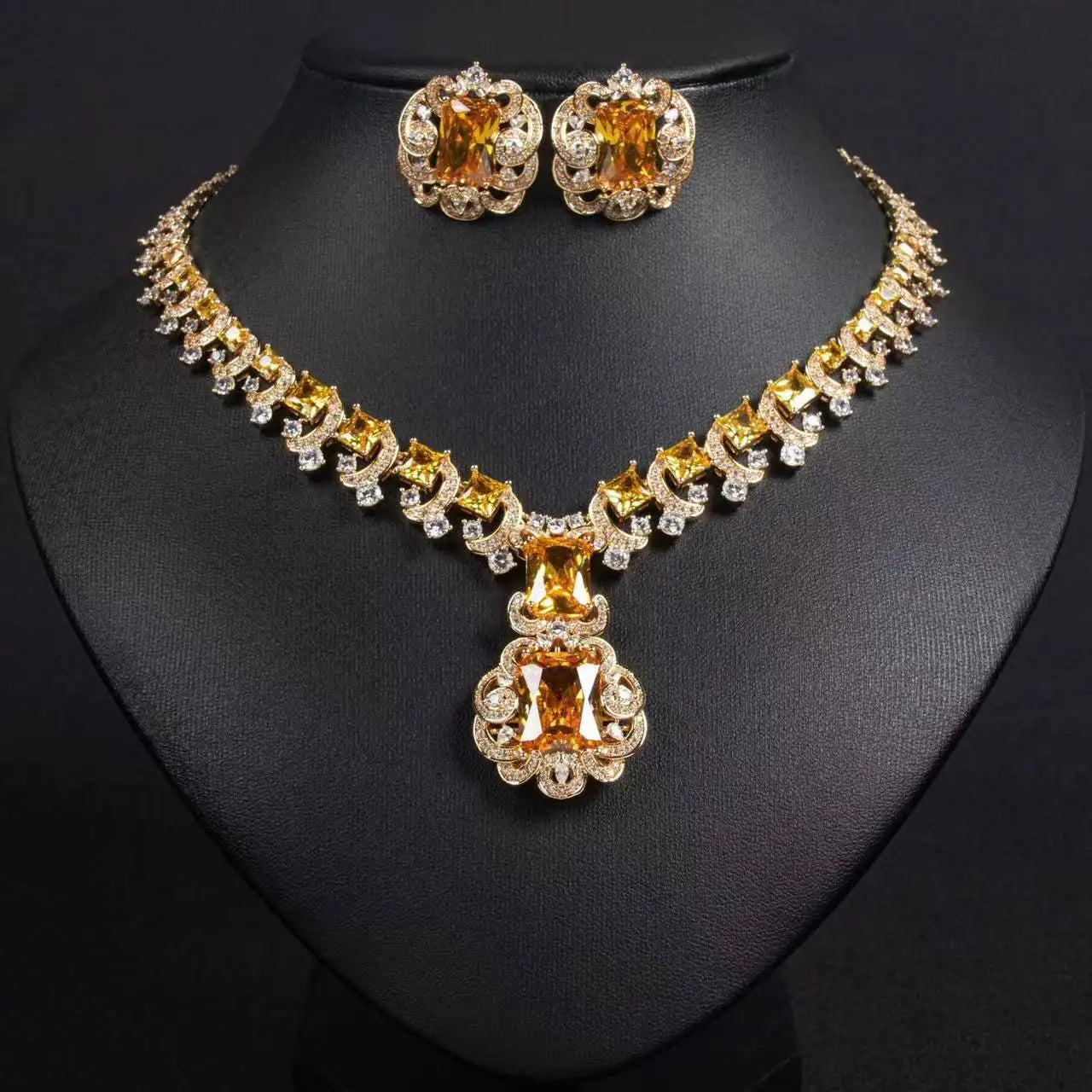 ASNORA New European and American Banquet Jewelry,  Heart Earrings Necklace Set Women's Red Zircon Square Pendant