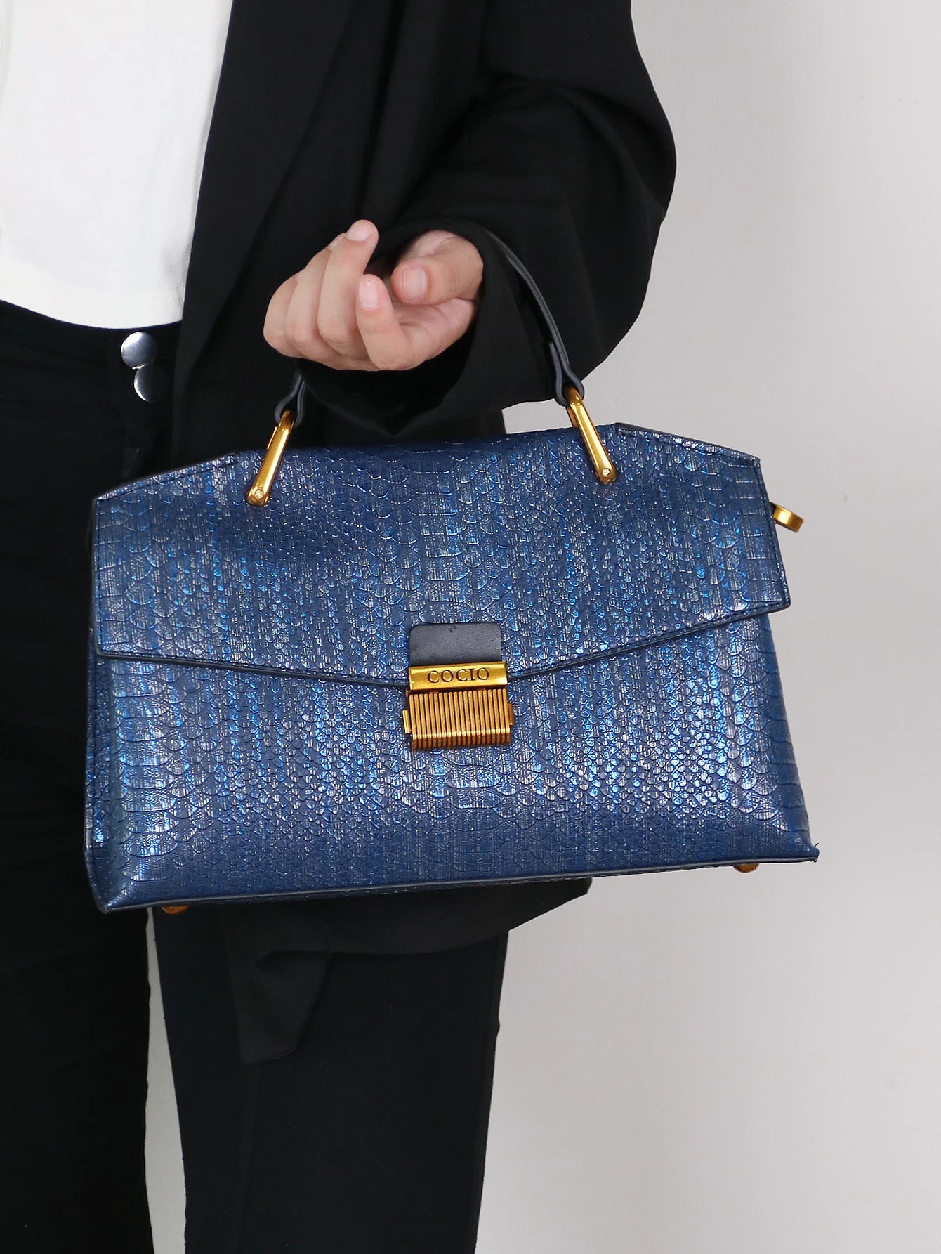Lightweight PU Leather Serpentine Handbag — Blue | KIMLUD