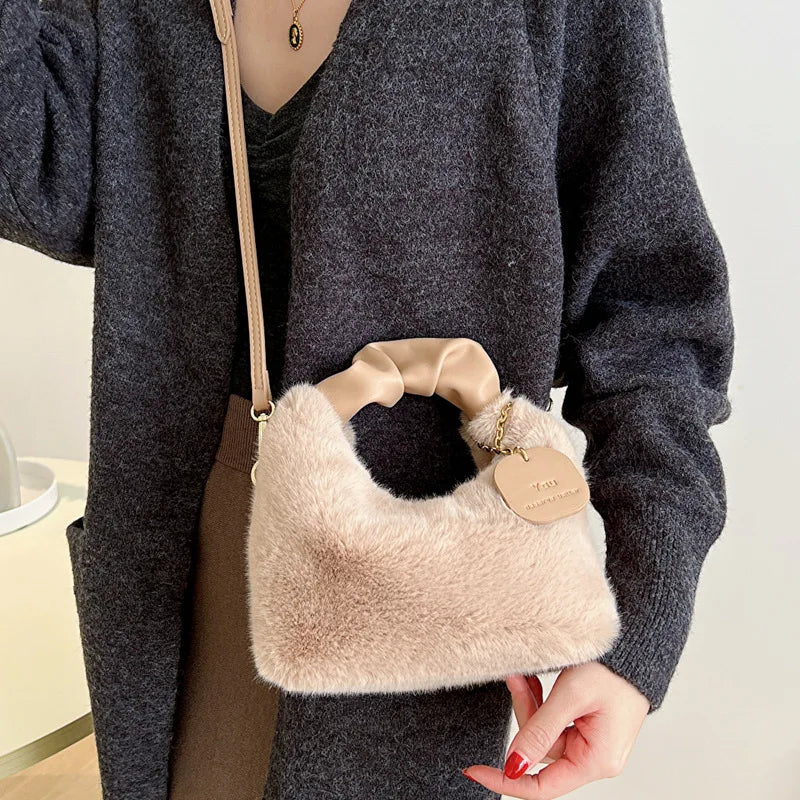 Plush Shoulder Bags For Femme Soft Winter Ladies Purse Handbag Cute Fashion Female Party Underarm Bag Travel Messenger Purse