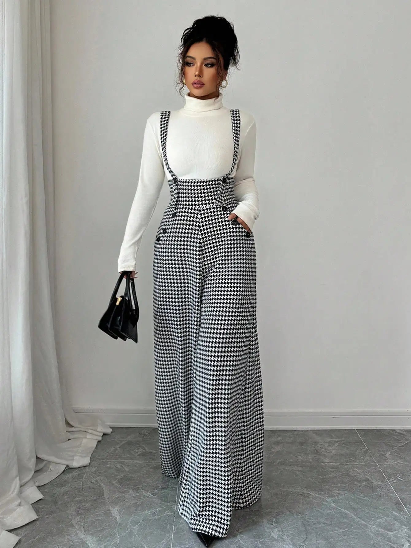 Wide-Leg Jumpsuit Vintage Suspender Silhouette — Black and White | KIMLUD