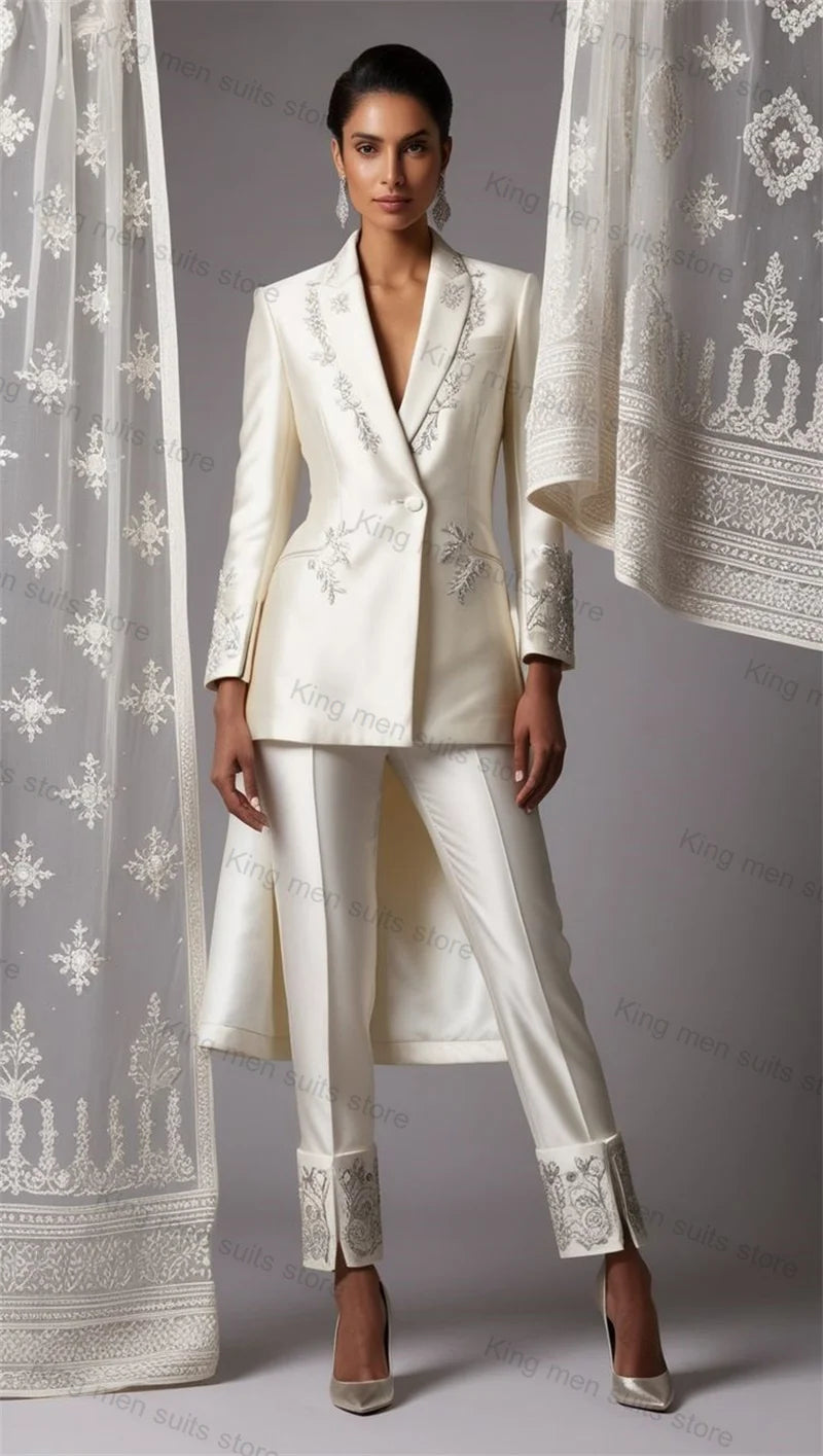 Beige Satin Women Office Suits Set Customized 2 Pieces Blazer+Pants Designer Beaded Appliqued Formal Business Prom Dress Jacket