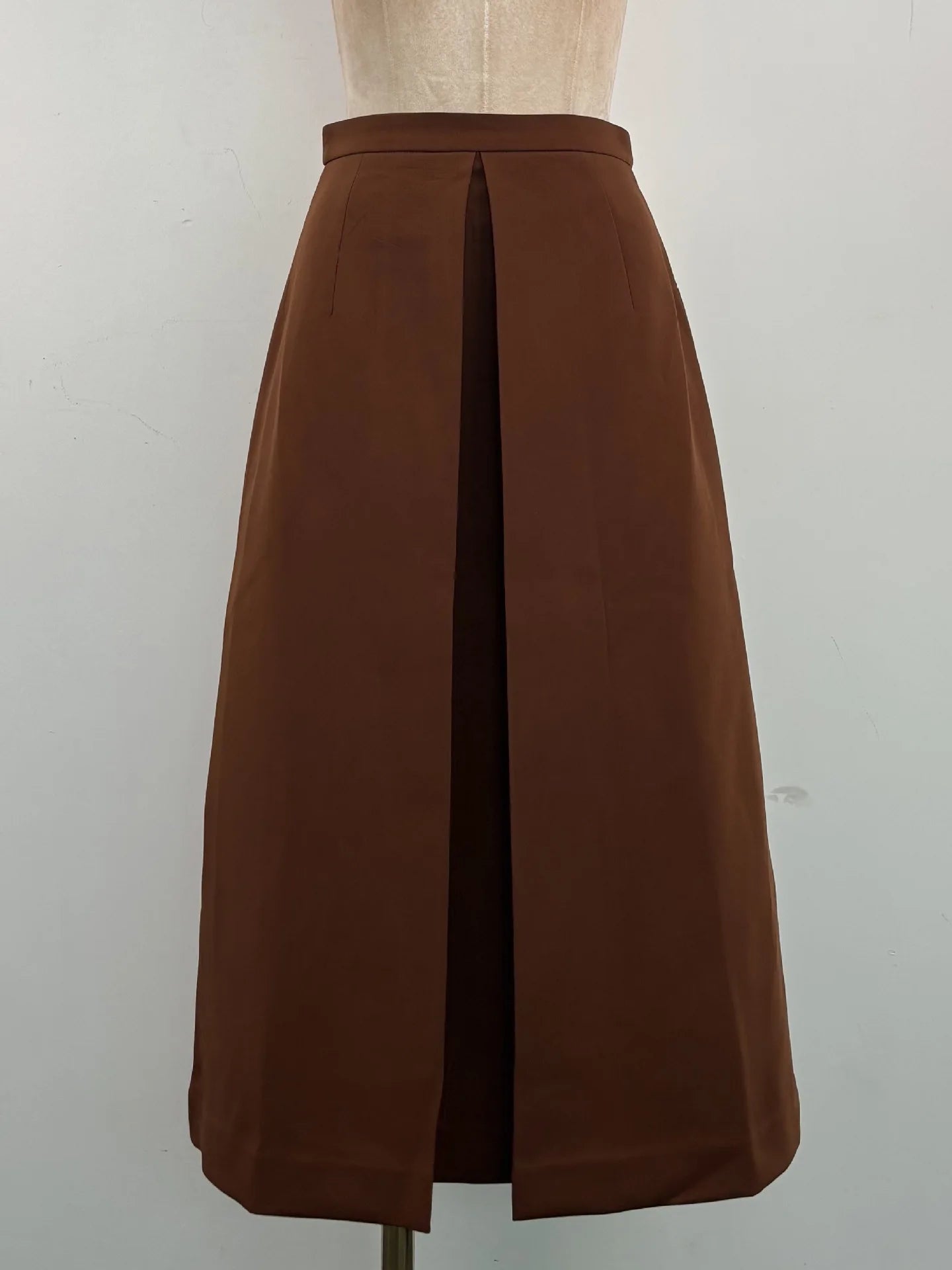 Eshin Luxury Brown Two-Piece Set Women Elegant One-Shoulder Peplum Top And High-Waisted Maxi Skirt With Sash Dubai SA1471