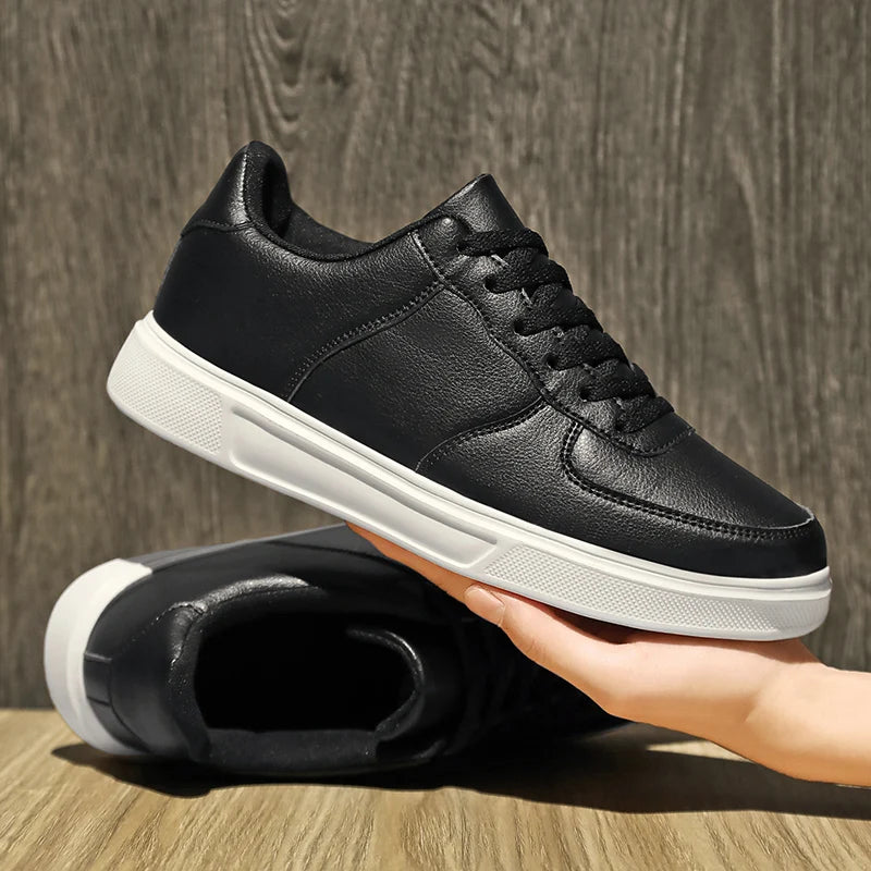 Leather Men White Sneakers Classics Breathable Comfort Casual Shoes Men Fashion Outdoor Running Shoes Couple Footwear Size 36-47
