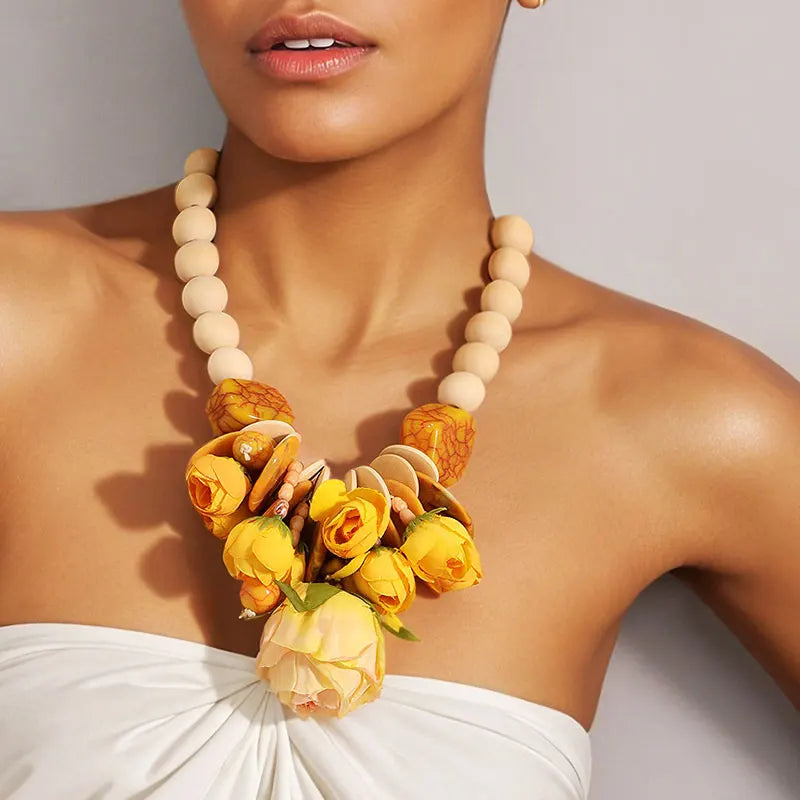 Statement Elegant Acrylic Floral Necklace — Gold | KIMLUD