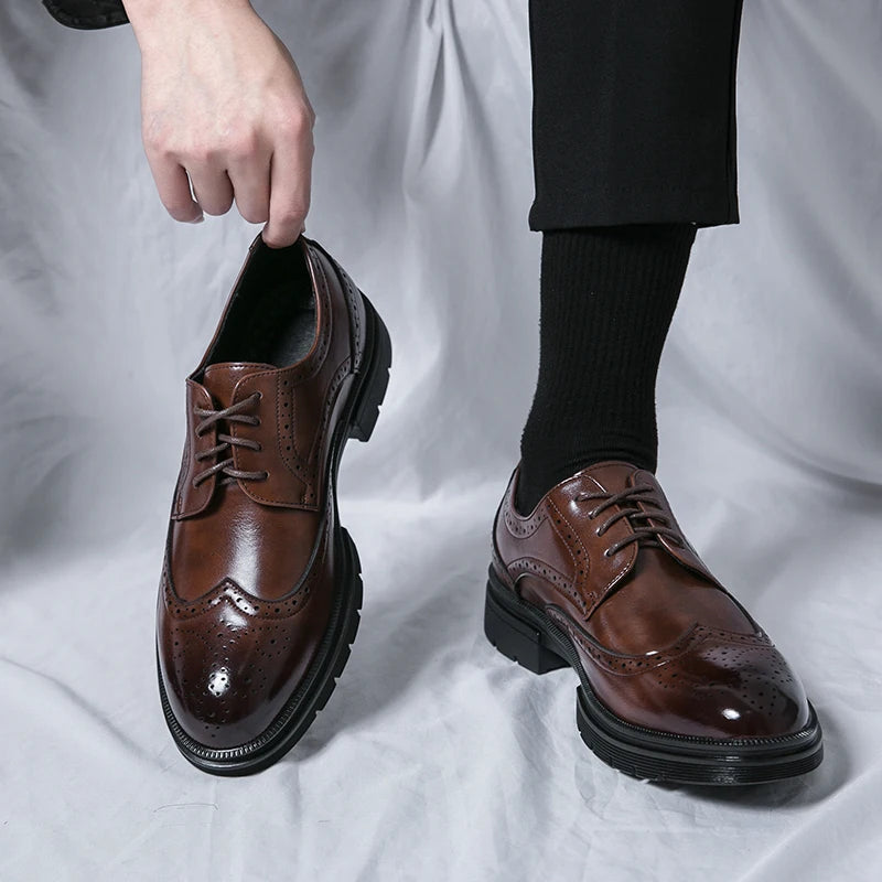 Handmade Men's Wingtip Oxford Shoes Black Leather Brogue Men's Formal Leather Shoes Classic Business Formal Men's Shoes Oxfords