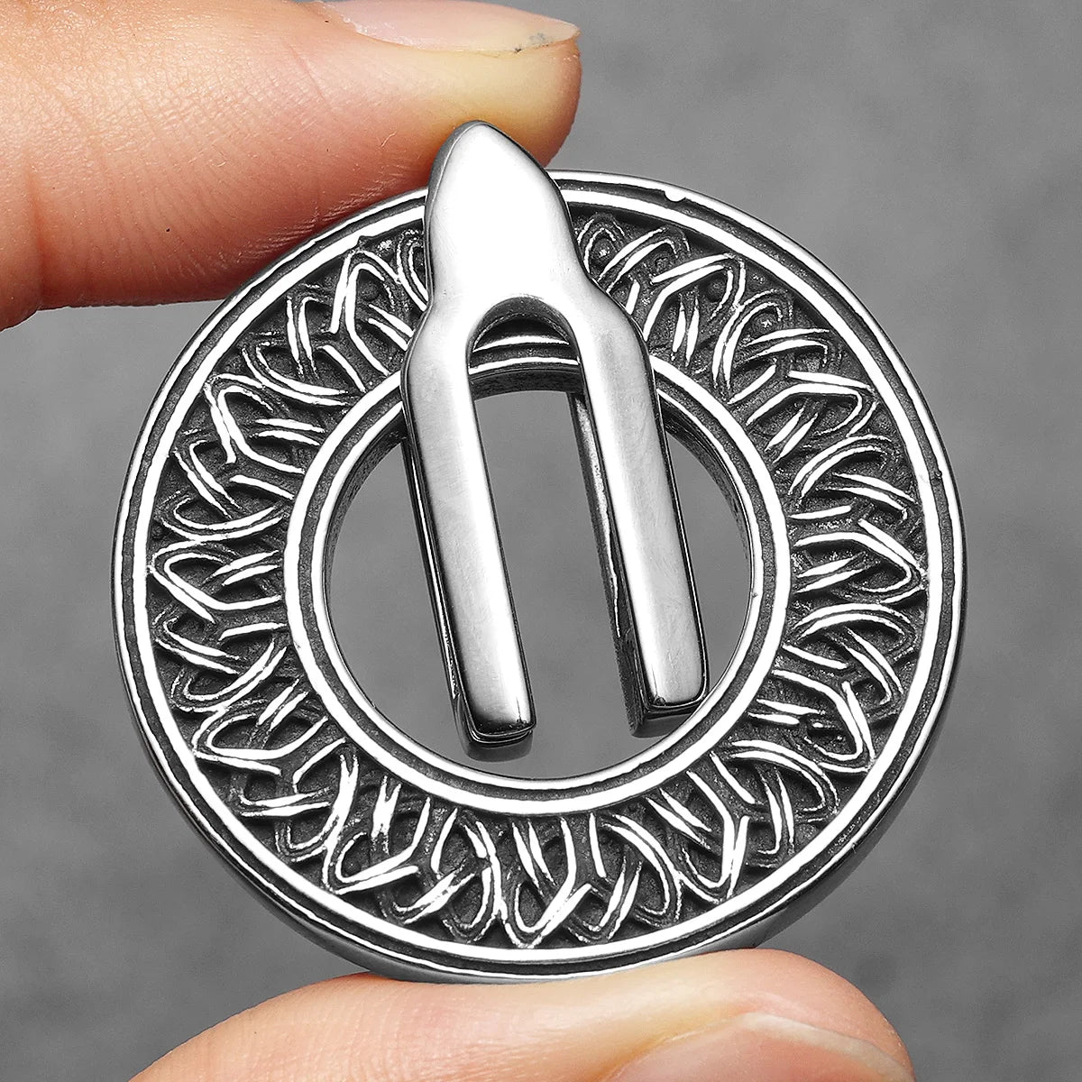Viking Rune Carving Men Necklaces With Pendant Stainless Steel Jewelry For Male Women Punk Hip Hop Accessories Gifts Wholesale