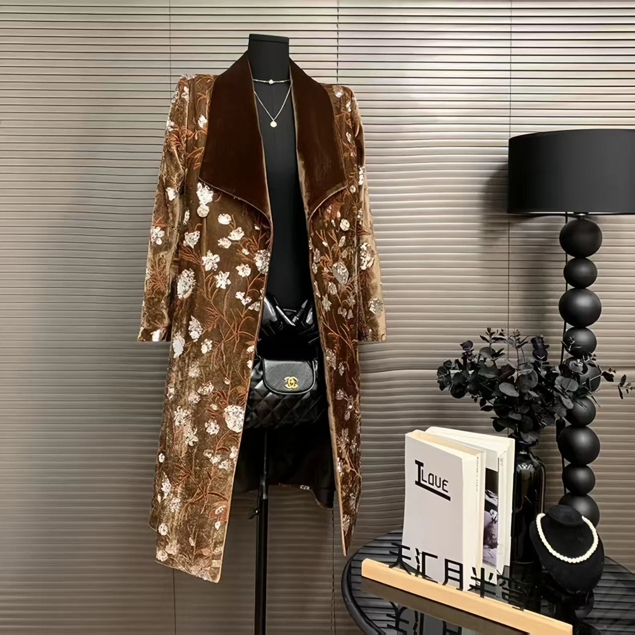 Golden Velvet Turn-down Collar Adjustable Waist Windbreaker Coat Autumn/Winter New French Luxury Sequin Embroidered Women's Coat