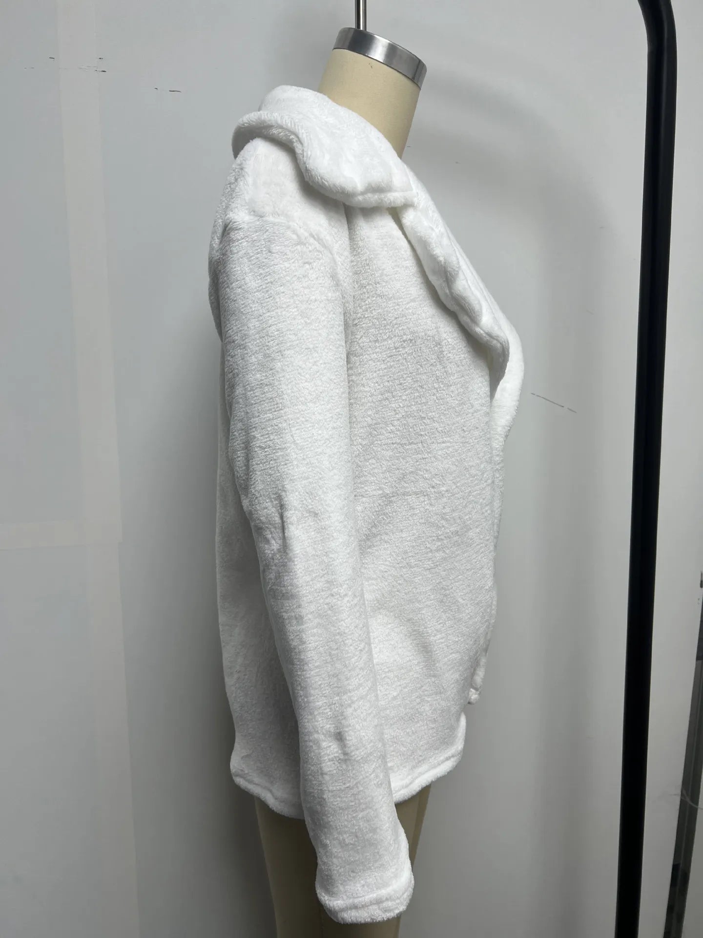 Fashionable autumn and winter WISH jacket sexy plush lapel slim jacket