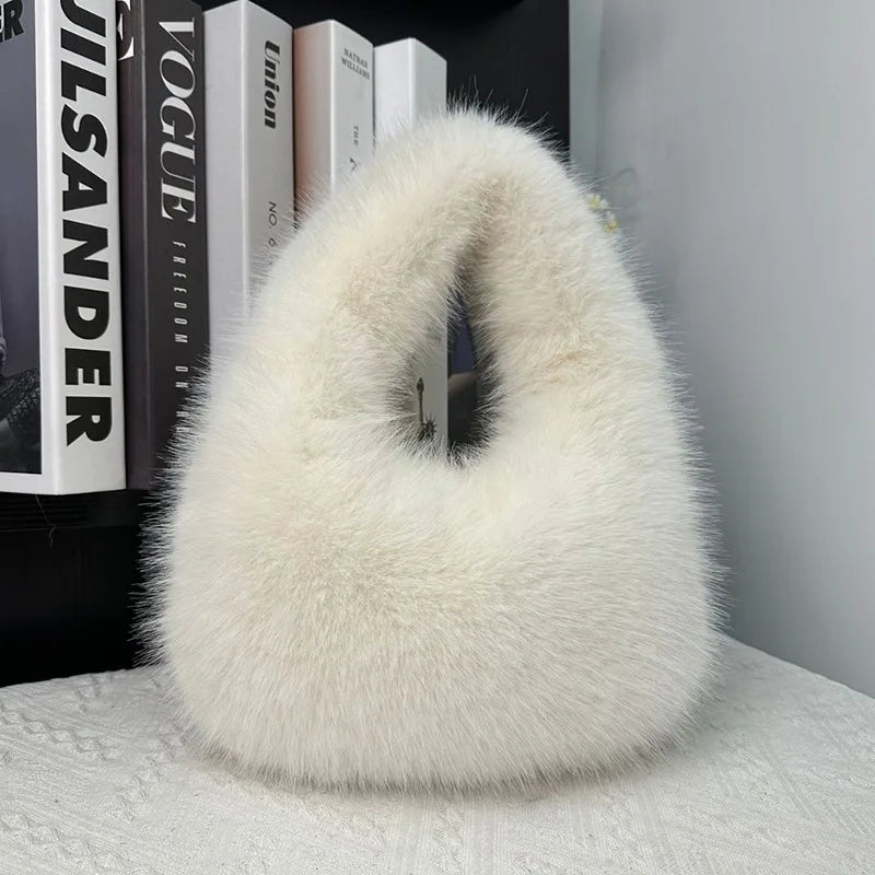 Winter Soft Plush Half Moon Bag Faux Fur Party Clutch Bag Lady Handbags Fluffy Female Winter Purse Casual Tote Bag Fashional Bag