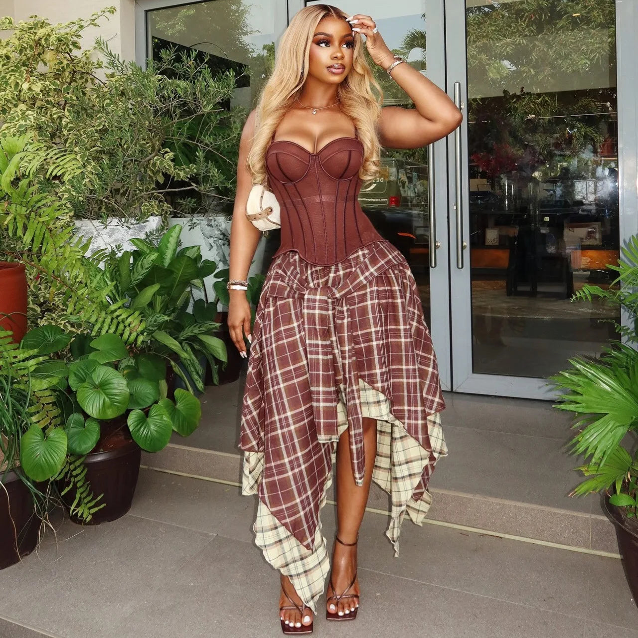 Retro Plaid Skirt High Waist Irregular Hem — Black | KIMLUD