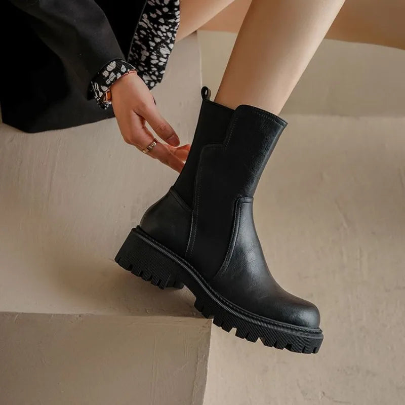 Women's Half High Boots Brown Round Toe Ladies Mid Calf Shoes Chelsea Flat Comfortable and Elegant Winter 2024 Novelty Cosplay
