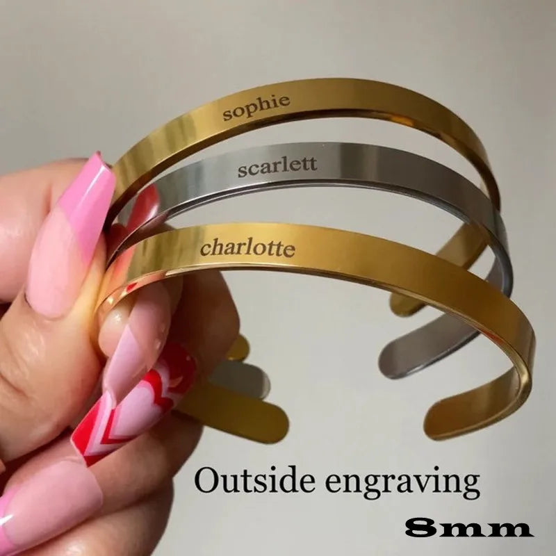 Engraved Cuff Bracelet Numeral Name — Gold | KIMLUD