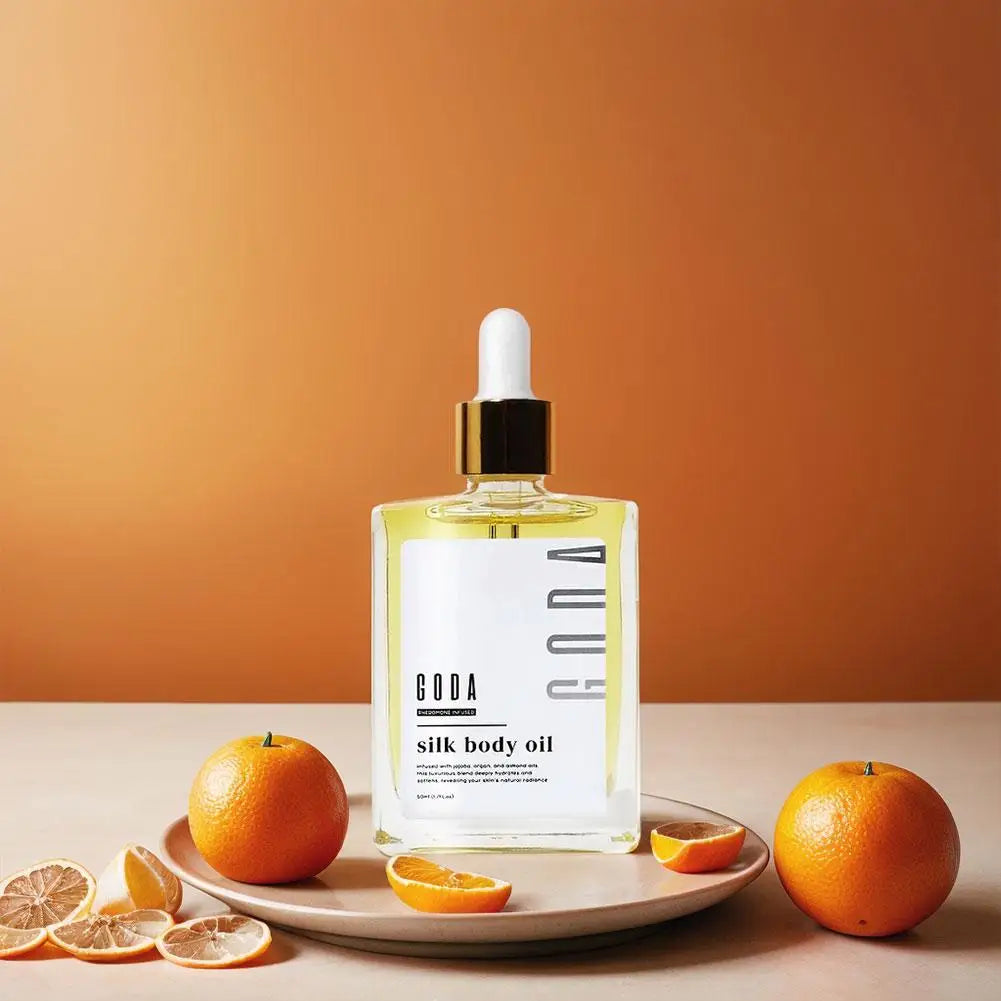 Silk Protein Enriched Body Oil Brightens Complexion — Pale Gold | KIMLUD