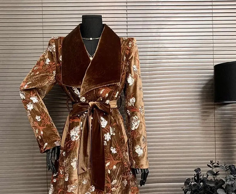 Golden Velvet Turn-down Collar Adjustable Waist Windbreaker Coat Autumn/Winter New French Luxury Sequin Embroidered Women's Coat