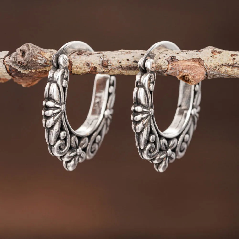 Retro Ethnic Style Ancient Silver Flower Texture Stainless Steel U-shaped Hoop Earrings for Women Boho Jewelry Accessories Gifts