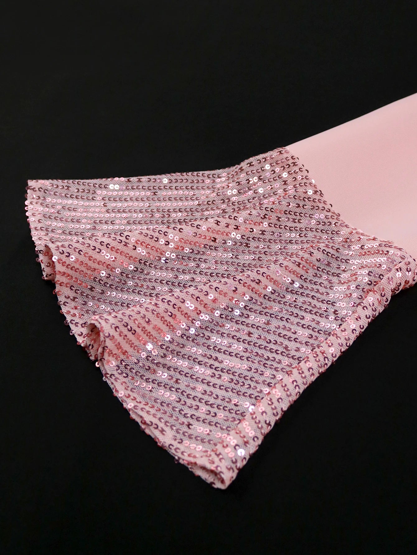 Customized Church Dresses Women Elegant Ruffles Long Flare Sleeves Sequined Party Bodycon Peplum Occasion African Wedding Guest