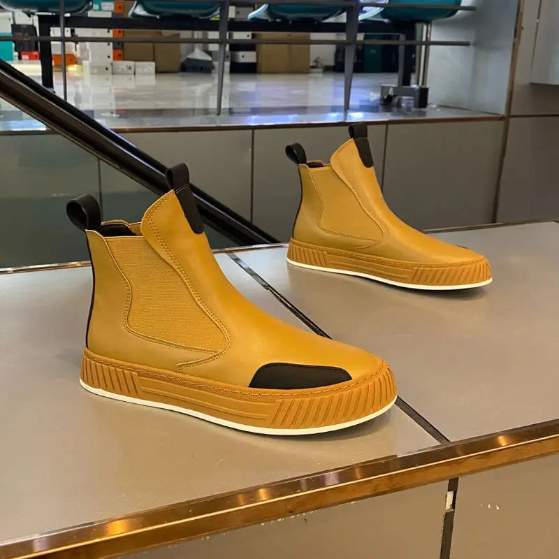 High Top Sneaker Men Winter Plush Snow Boot Fashion Casual Nubuck/Microfiber Leather Upper Height Increased Platform Board Shoes