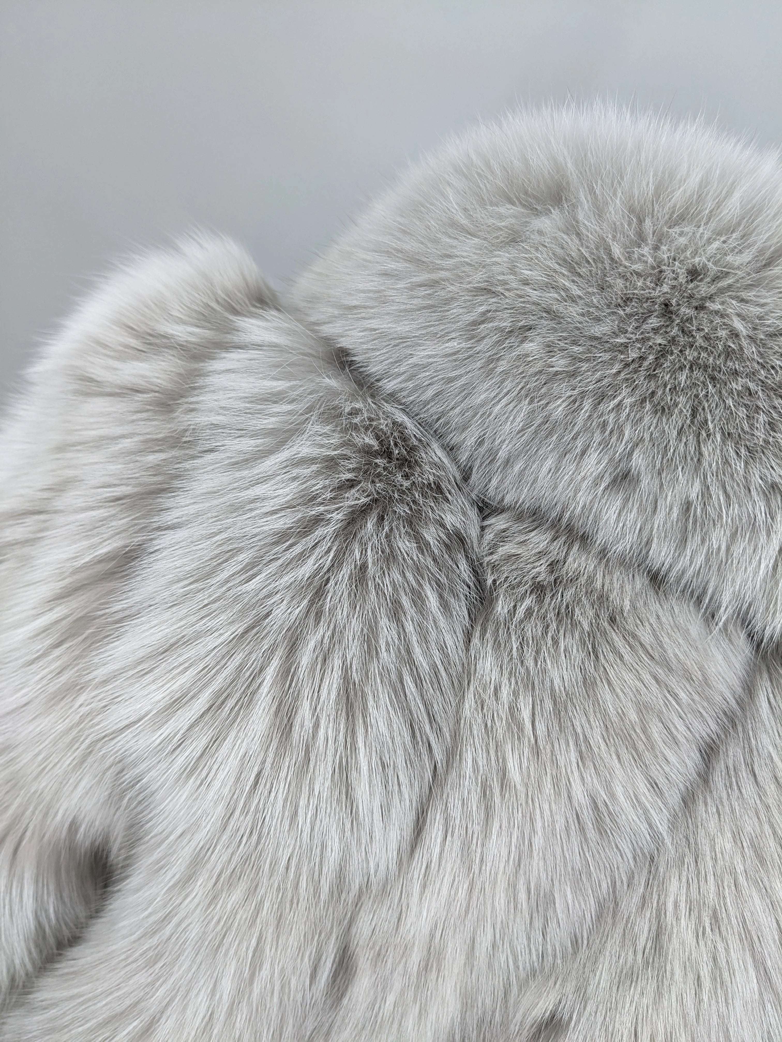 Women Genuine Natural Golden Island Fox Fur Coat with fox fur collar For Winter Fashion Short Jacket