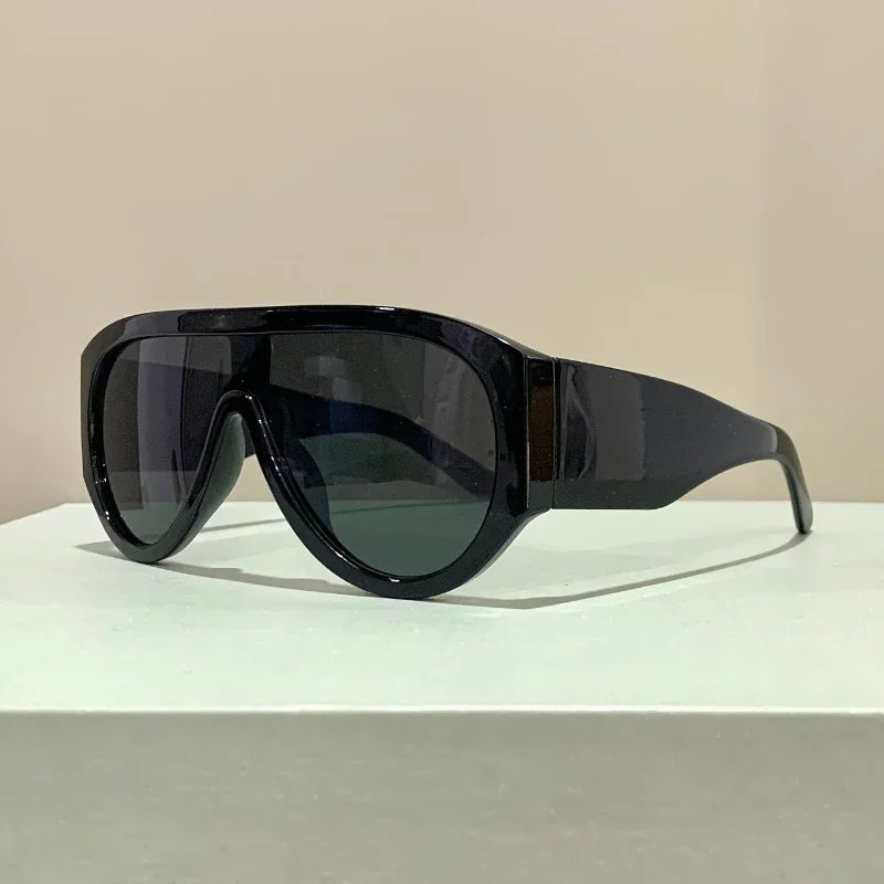 Sunglasses Oversized Gradient Plastic Frame Black | KIMLUD