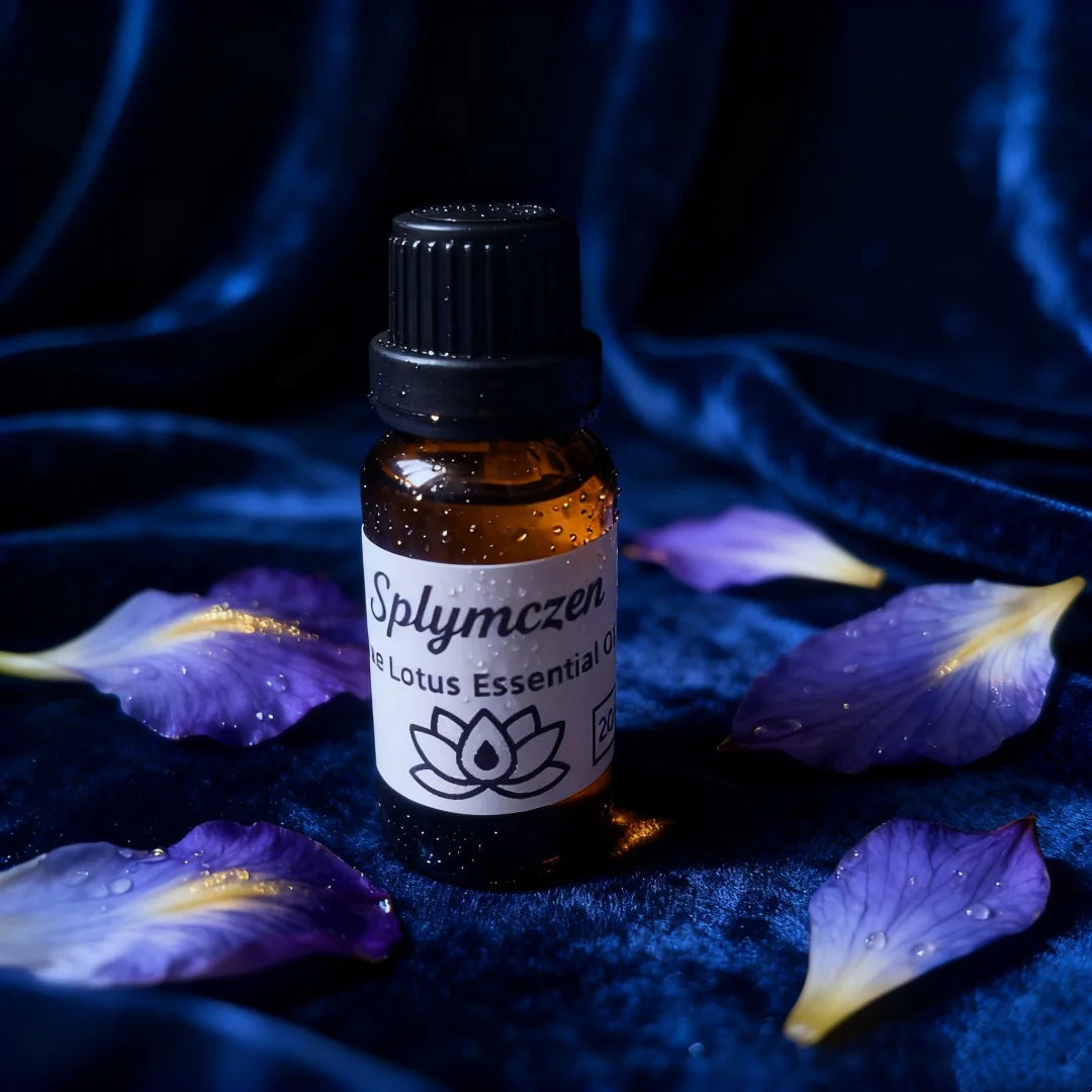 Opulent Sculpted Silk Floral Diffuser Oil — Blue | KIMLUD
