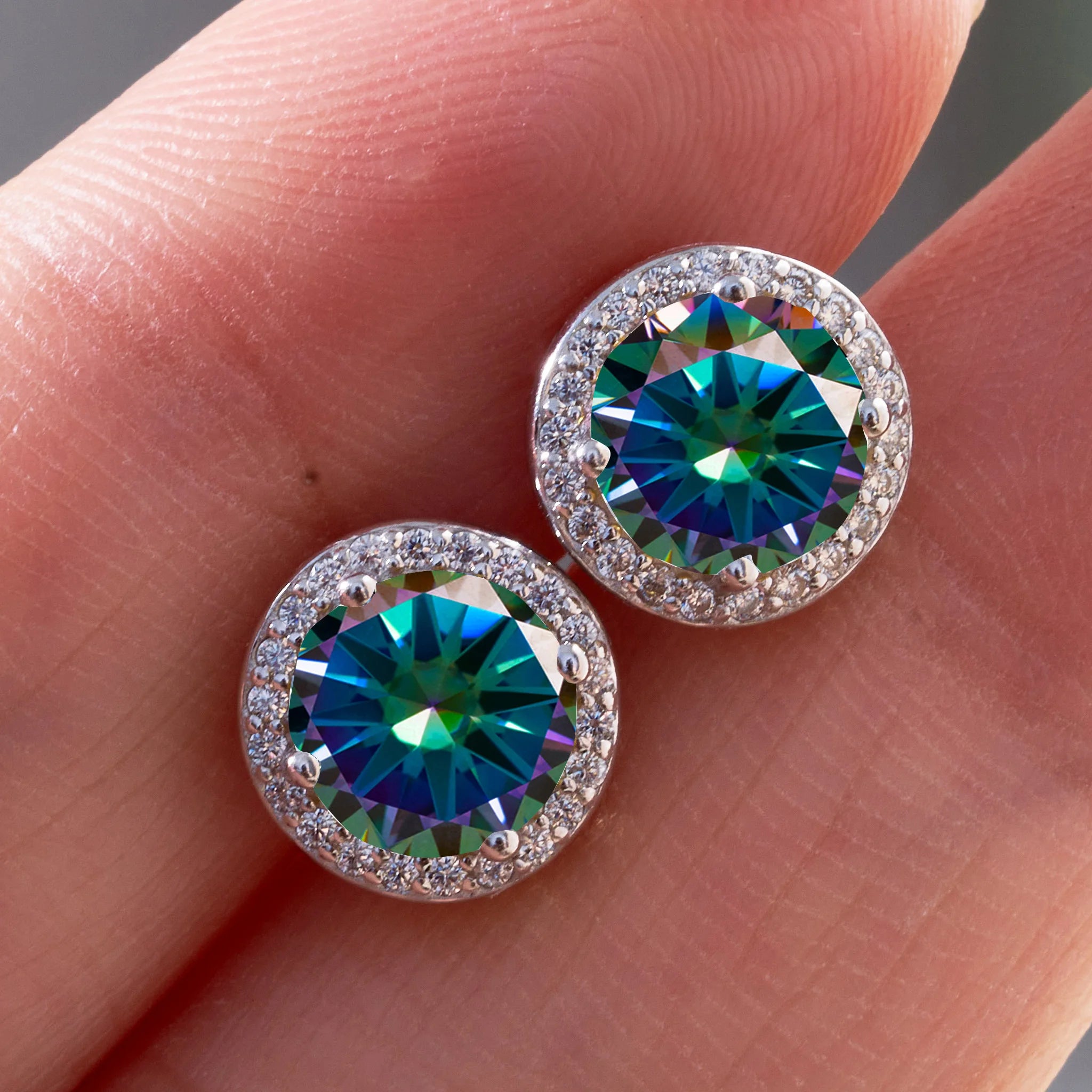 Sterling Silver Moissanite Round Stud Earrings 1.0ct Total — Colorless | KIMLUD
