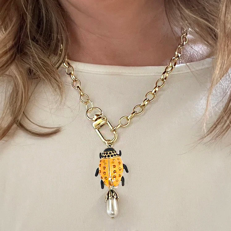 Pendant Necklace – Virgin Mary Pendant – Glass | KIMLUD