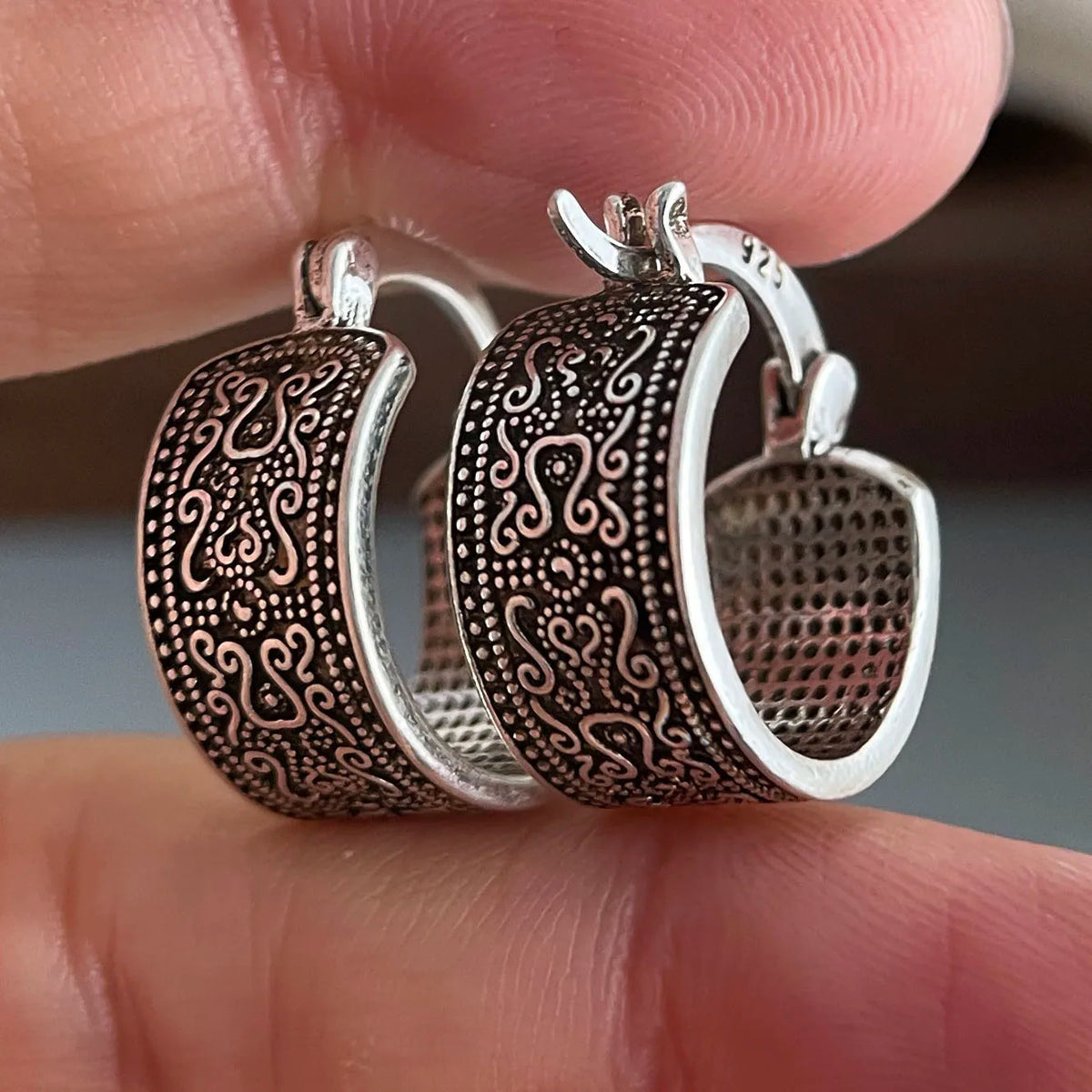 Hoop Earrings – Allergy Free – Sterling Silver – Silver | KIMLUD