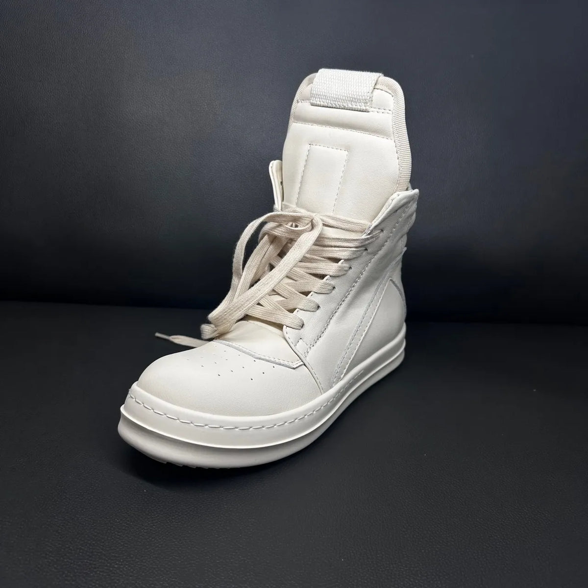 High Top Sneaker – ZIP Closure – Leather – Beige | KIMLUD