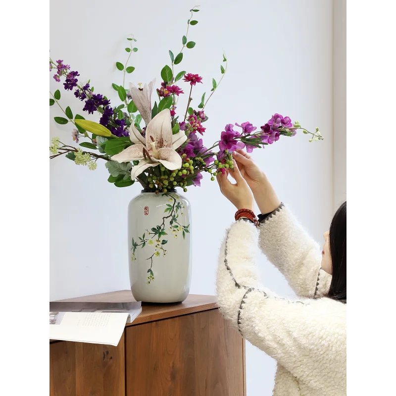 Chinese ceramic vase ornament, living room entrance floral art, home hydroponics creative simple round housewarming gift flower