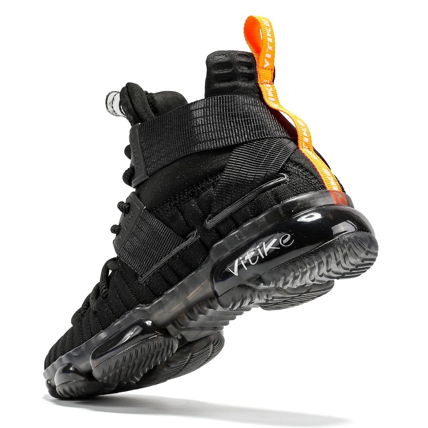 Kids Basketball Shoes High-top Sports Shoes Sneakers Durable Lace-up Non-Slip Running Shoes Secure for Little Kids Big Kids and