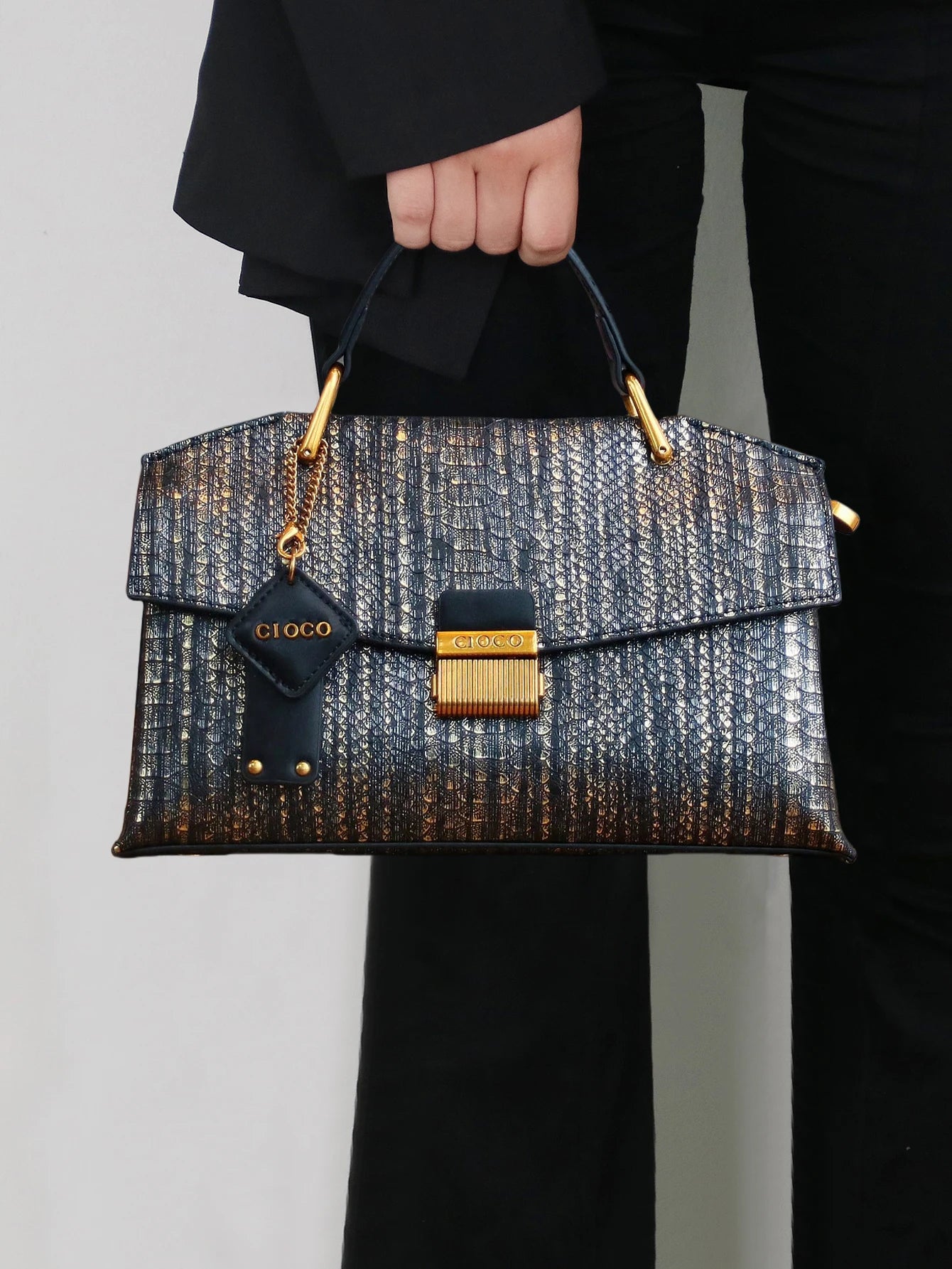 2026 New Retro Blue Snake-Shaped High-Grade Handbag Fashion Luxury Handbag Lightweight Large-Capacity One-Shoulder Mensen
