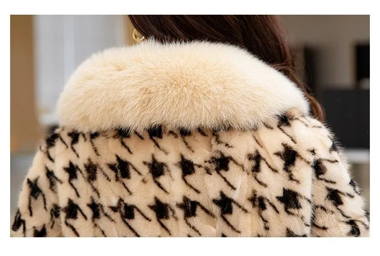 Hot Sales Genuine Mink Fur Fashion New Women's Long Thickened Oversized Fox Fur Collar Warm Mink Coat High Quality Real Fur Coat