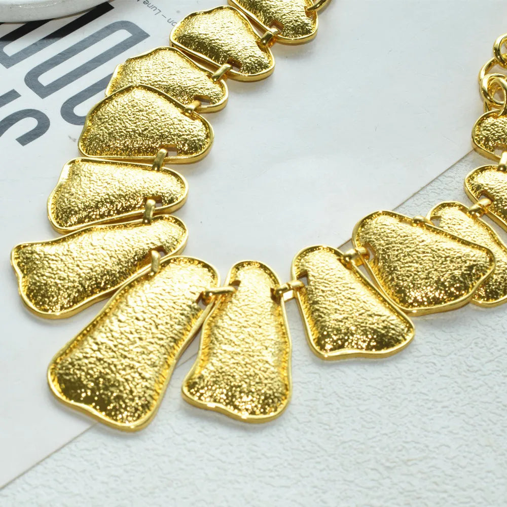Handmade Exaggerated Women's Multi Metal Alloy Abstract Geometric Choker Necklace Jewelry Fashion Party Show Dress Accessory