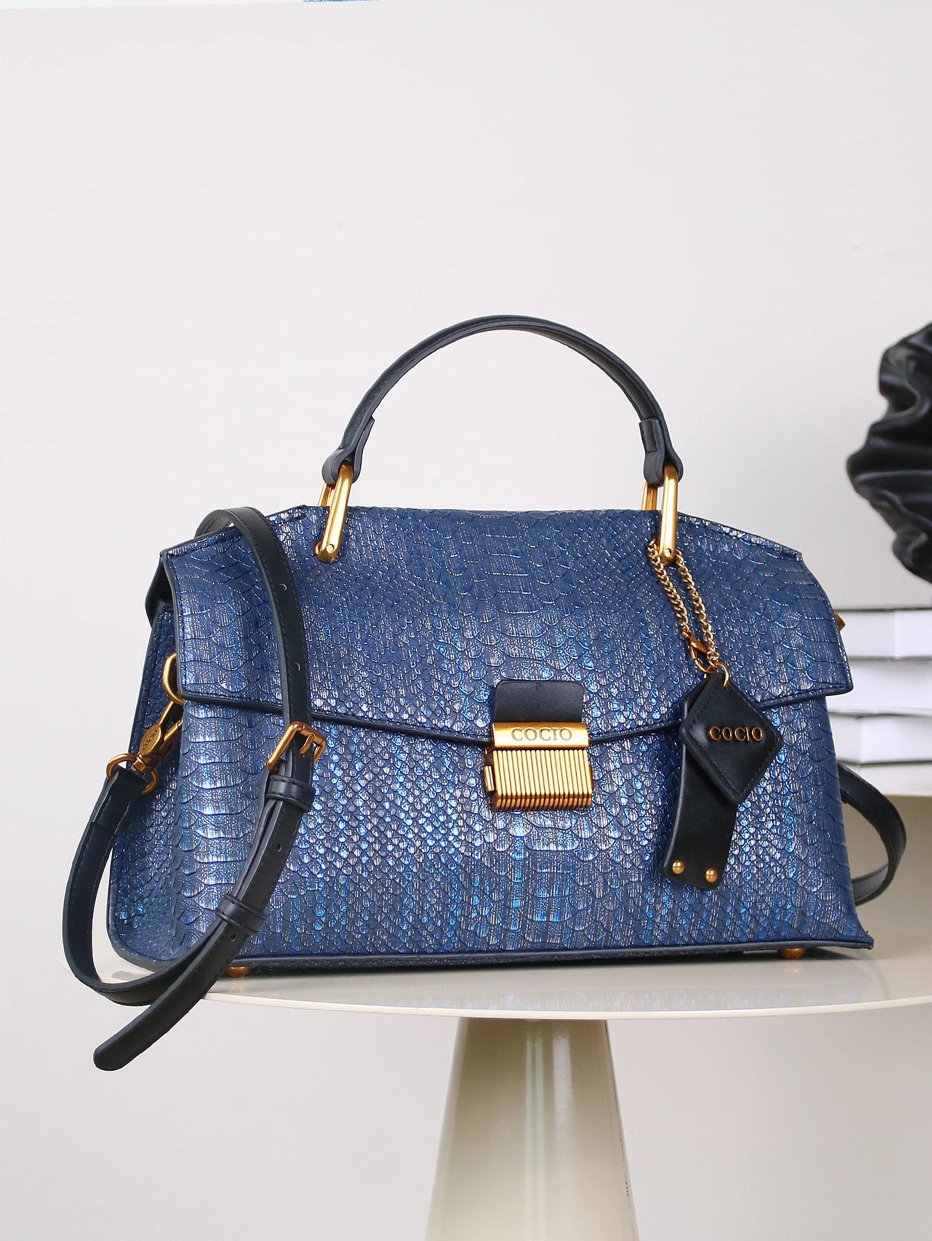 Lightweight PU Leather Serpentine Handbag — Blue | KIMLUD